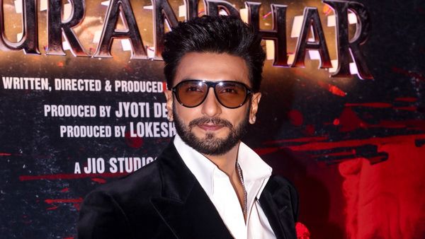 বলিউডে ফের বিষ্ণোই আতঙ্ক! 'প্রয়োজন হলে কর্মীদেরও...', ১০ কোটি তোলা চেয়ে হুমকি রণবীর সিংকে, শুরু তদন্ত