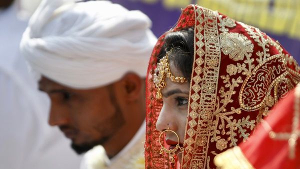 উপযুক্ত কোনও কারণ ছাড়া স্বামী-শ্বশুরবাড়ি ছেড়ে থাকলে মিলবে না ভরণপোষণ, স্পষ্ট রায় উচ্চ আদালতের