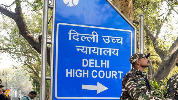 প্রেমের সম্পর্ক ভাঙলেই প্রাক্তন দায়ী নয়! আত্মহত্যা মামলায় গুরুত্বপূর্ণ ব্যাখ্যা দিল হাইকোর্ট, কী জানাল আদালত?