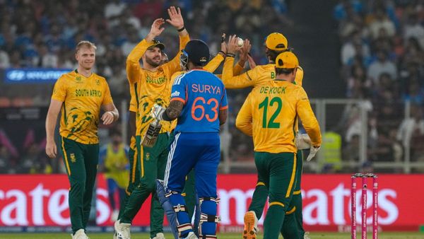 সুপার এইটে জোর ধাক্কা খেল ভারত, আমেদাবাদে দাপুটে জয় ছিনিয়ে মধুর প্রতিশোধ দক্ষিণ আফ্রিকার