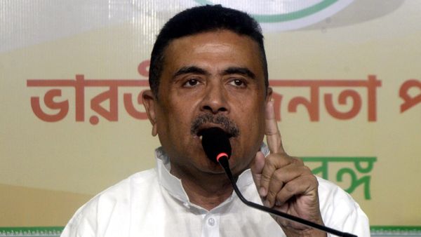 রাজ্যের অন্তর্বর্তী বাজেটের তীব্র সমালোচনা শুভেন্দুর, প্রকল্প নিয়ে ঘোষণাগুলিকে প্রতারণা বলে কটাক্ষ