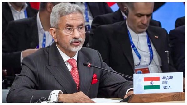 মধ্যপ্রাচ্যে উত্তেজনা, ইরানের বিদেশ সচিবের সঙ্গে ফোনে আলোচনা করলেন জয়শঙ্কর