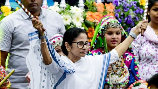 ভবানীপুর থেকে এক ভোটে হলেও জিতব, বিজেপিকে চ্যালেঞ্জ ছুড়ে বললেন মমতা, এবার জৈন মন্দির তৈরিরও ঘোষণা