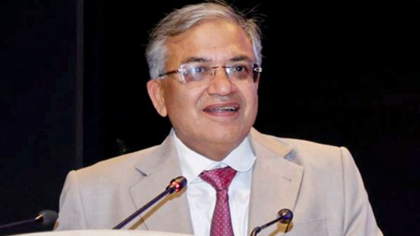 ভোট ঘিরে কমিশনের সঙ্গে বৈঠক! SIR ইস্যুতে ক্ষোভ বামেদের, কী কী অভিযোগ ও দাবি তুলল বিরোধীরা?