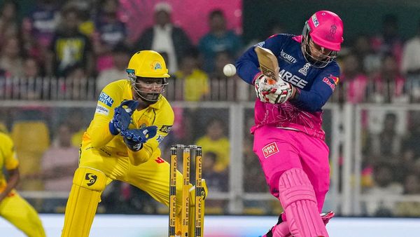 ১৫তম জন্মদিন পূর্ণ করেই ১৫ বলে অর্ধশতরান বিধ্বংসী বৈভবের! চেন্নাইকে উড়িয়ে দিল রাজস্থান রয়্যালস