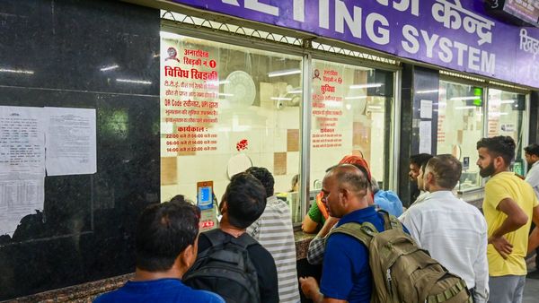 শেষ মুহূর্তে ক্যানসেল? আর মিলবে না টাকা! টিকিট বাতিলে বড় বদল ভারতীয় রেলওয়ের, জানুন নতুন নিয়ম