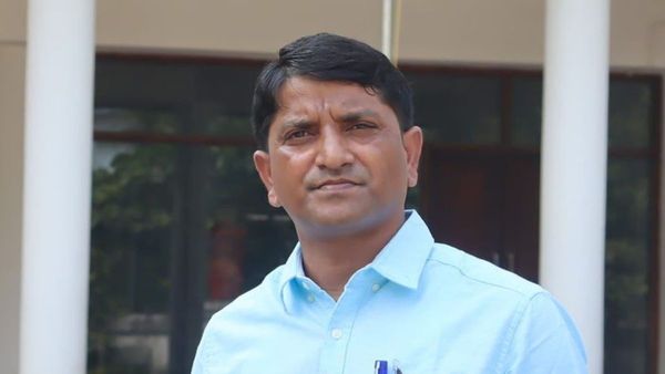 কালিয়াচক কাণ্ড: মূল অভিযুক্তদের এনআইএর হাতে তুলে দেওয়ার নির্দেশ সুপ্রিম কোর্টের