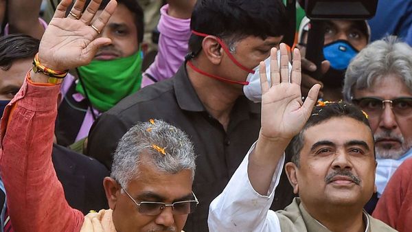 খড়্গপুর সদরের প্রার্থী হিসেবে মনোনয়ন জমা দিলীপ ঘোষের, সঙ্গী শুভেন্দু অধিকারী