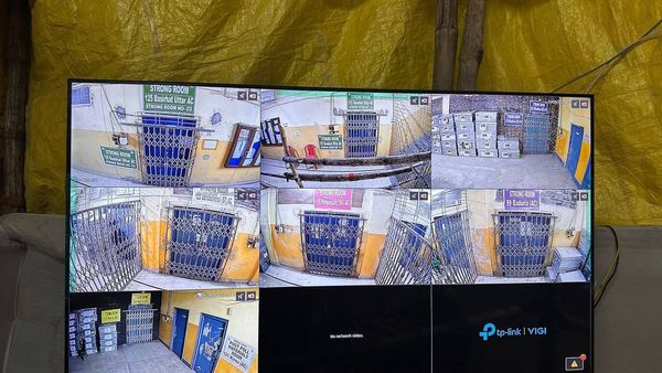 ভোটগণনা কেন্দ্রে লোডশেডিং রুখতে কড়া কমিশন, থাকছে জেনারেটর ব্যাকআপ