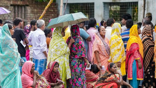 বিধবা, বার্ধক্য ও প্রতিবন্ধী ভাতা দ্বিগুণ করার পথে রাজ্য বিজেপি সরকার