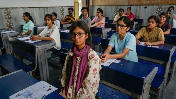 NEET-UG 2026 পরীক্ষার নতুন নির্ঘন্ট প্রকাশ করল NTA, জেনে নিন বিস্তারিত তথ্য