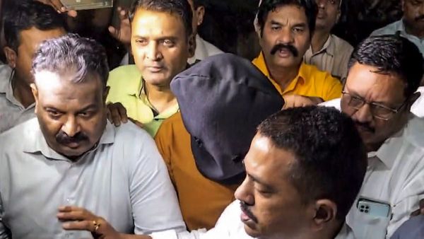 নিট ইউজি ২০২৬ প্রশ্নপত্র ফাঁস মামলার তদন্তে বড় সাফল্য, নাসিক থেকে গ্রেফতার শুভম নামে এক বিএএমএস ছাত্র