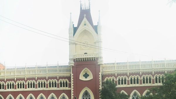 আরজি কর মামলা থেকে সরে দাঁড়াল বিচারপতি মান্থার বেঞ্চ, শুনানি প্রধান বিচারপতির এজলাসে