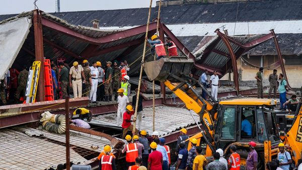 তারাতলার ঘটনায় গ্রেফতার ৩, ড্রোন উড়িয়ে চলল তল্লাশি