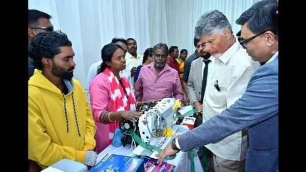 দারিদ্র্য জয় করে স্বাবলম্বী হওয়ার পথে কুপ্পম! চন্দ্রবাবু নাইডু ও আদানি ফাউন্ডেশনের দৌলতে ফিরছে হাসি