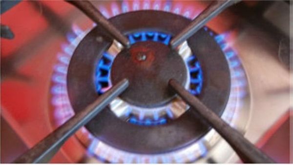 বাংলাদেশে ব্যাপকভাবে গৃহস্থালির গ্যাসের দাম বাড়ানো হলো