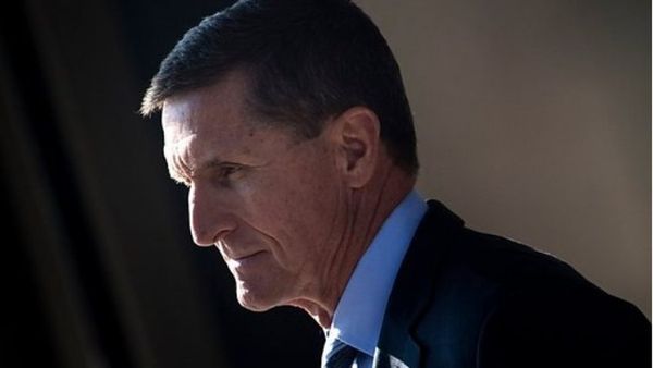 রাশিয়ার সাথে যোগাযোগ নিয়ে এফবিআইকে মিথ্যা তথ্য দেয়ার কথা স্বীকার করলেন ডোনাল্ড ট্রাম্পের সাবেক উপদেষ্টা মাইকেল ফ্লিন