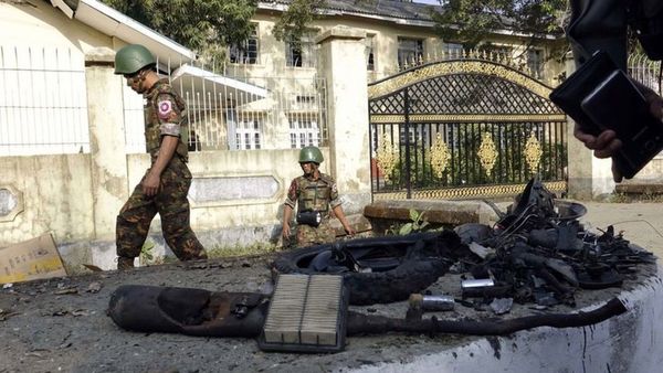 বুলডোজার দিয়ে গুঁড়িয়ে দেয়া হয়েছে রোহিঙ্গা গ্রাম