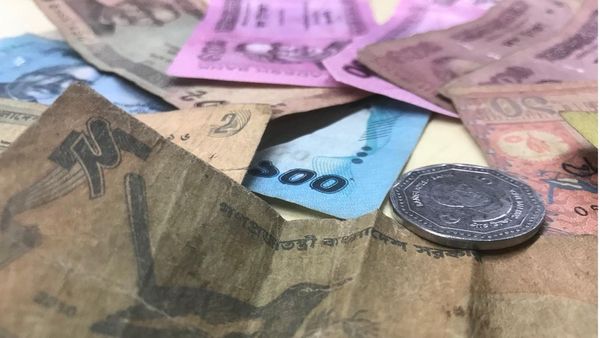 টাকার নোট ও কয়েনে মলমূত্রের ব্যাকটেরিয়া: সুরক্ষার উপায় কী?