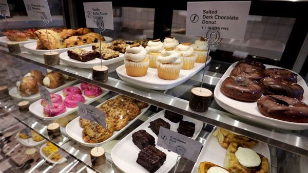 খাবারে উচ্চমাত্রায় চিনি কেন বিশ্বজুড়ে বড় একটি সমস্যা এবং এটি সামলাতে কি করা হচ্ছে?