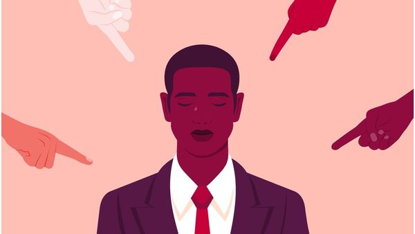 নারী দিবস: নারীবাদীদের এতো নেতিবাচকভাবে দেখা হয় কেন বাংলাদেশে?