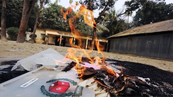 স্বাধীনতার ৫০ বছর: বাংলাদেশের ইতিহাসে মোড় ঘুরানো ১৪টি ঘটনা যেভাবে ঘটেছিল