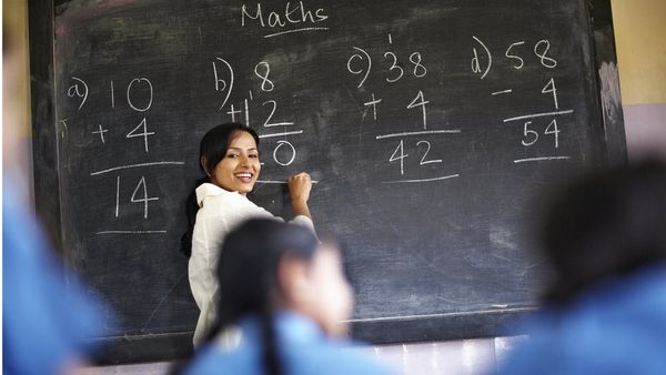 গণিতের ভয় কী, জেনে নিন এই ভয় দূর করার কিছু উপায়