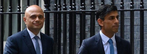 বরিস জনসন: ব্রিটেনে ক্ষমতাসীন দলের ভেতর বিদ্রোহ, একের পর এক মন্ত্রীদের পদত্যাগের মুখে কতক্ষণ টিকে থাকতে পারবেন?