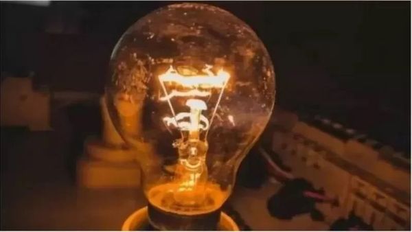 জ্বালানি সংকট: বাংলাদেশে বিদ্যুতের লোডশেডিং আরও বাড়ানো হচ্ছে