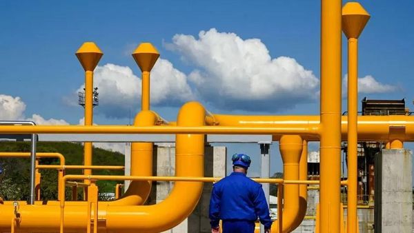 রুশ তেলের সর্বোচ্চ মূল্য বেঁধে দেওয়ায় মস্কোর হুঁশিয়ারি