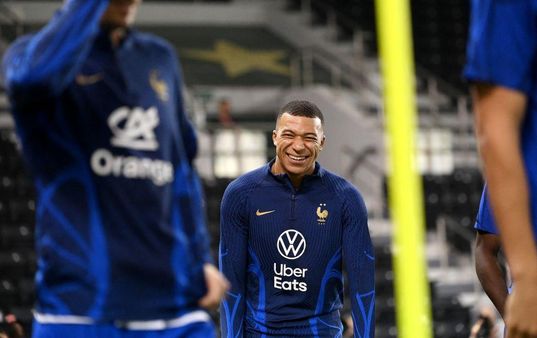 মেসির অপ্রাপ্তি দূর হবে আজ নাকি অমর হবেন এমবাপে?