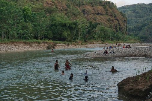 রোজার মাসে বিশ্বের বিভিন্ন দেশে যেসব ভিন্ন ভিন্ন রীতি পালন করা হয়
