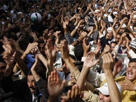 મુસ્લિમ વિરોધી વિડિયોનો વિરોધ મધ્યપૂર્વની બહાર પહોંચ્યો