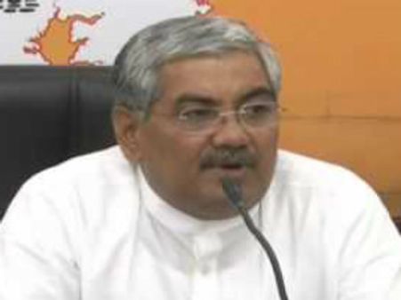 આર સી ફળદુ ગુજરાતના નવા મુખ્ય મંત્રી બની શકે છે?