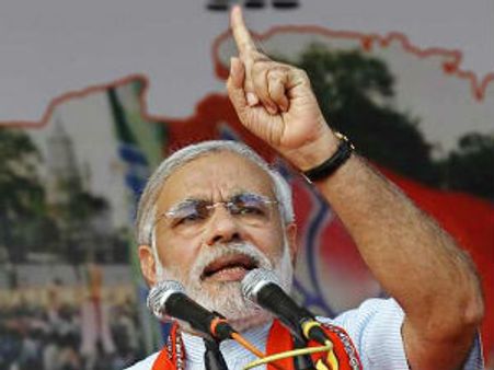 વચનવાળાં ગલી મહોલ્લામાં ફરી ફરફરિયા વહેંચે છે : મોદી