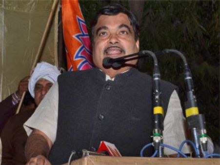 મહારાષ્ટ્ર સિંચાઈ સ્કેમ: ગડકરીના બચાવમાં આવી બીજેપી