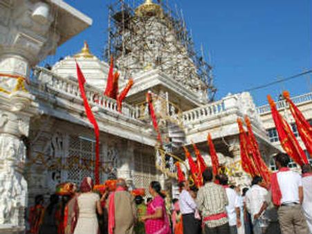 મેળાનો છેલ્લો દિવસ, 21 લાખ શ્રદ્ધાળુઓ ઉમટ્યા માં અંબાના ધામમાં