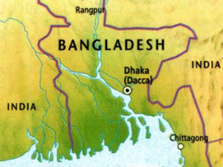 બાંગ્લાદેશમાં મુસ્લિમ પ્રદર્શનકારીઓનો આતંક: 4 બૌદ્ધ મંદિર અને 14 ઘર સળગાવ્યા