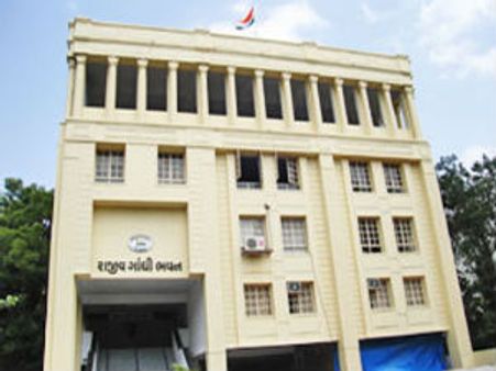 ગાંધીનગરમાં દલિત સમર્થન રેલી મુદ્દે કોંગ્રેસ - પોલીસ વચ્ચે ઘર્ષણના એંધાણ