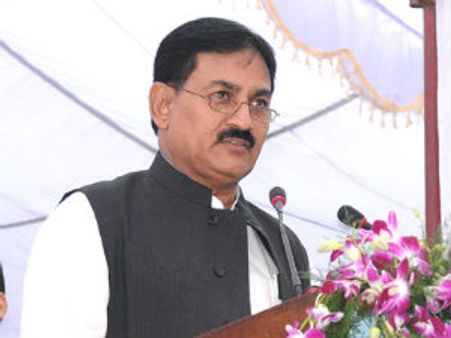 'ઘમંડી મોદી વિધાનસભા ચૂંટણી આણંદથી જીતી બતાવે'