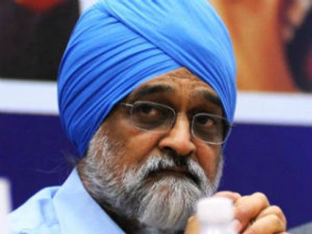 ભારતમાં વૃધ્ધિદરની ગાડી 6 મહિનામાં ફરી પાટે ચડશે : મોન્ટેક સિંહ