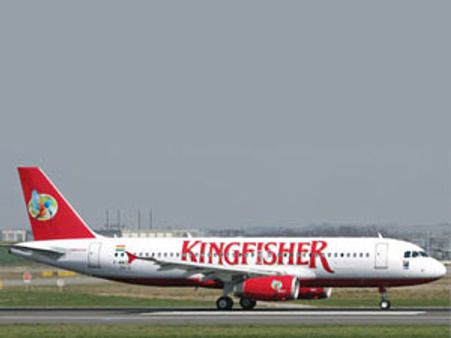 કિંગફિશર એરલાઇન્સનું ફ્લાઇંગ લાઇસન્સ રદ