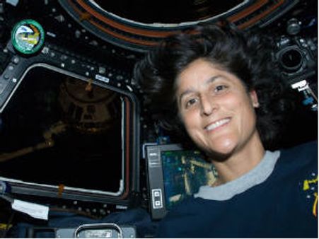 સુનિતા વિલિયમ્સે રચ્યો અવકાશમાં 100 દિવસ રહેવાનો રેડોર્ડ