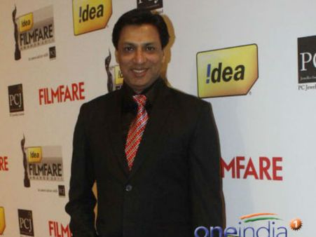 ચાર્લી ચૅપલિન હતાં - અશોક ચક્રધર