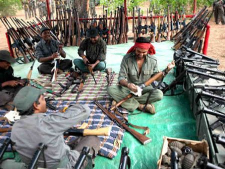 ‘હૃદયસ્પર્શી છે પ્રકાશ ઝાની ફિલ્મ ચક્રવ્યૂહ’