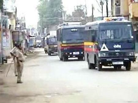 યુપીના ફૈઝાબાદમાં કોમી હિંસા, કર્ફ્યુ જારી