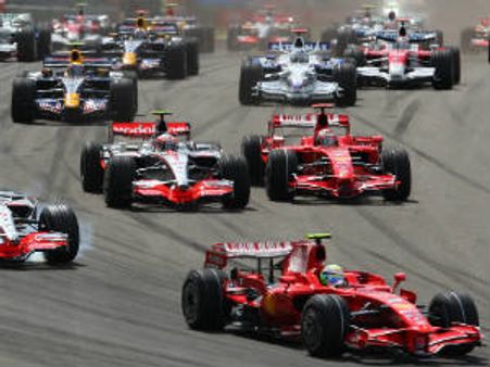 F1 રેસમાં જામશે હસતીઓનો મેળો, સચિન રહેશે ગેરહાજર