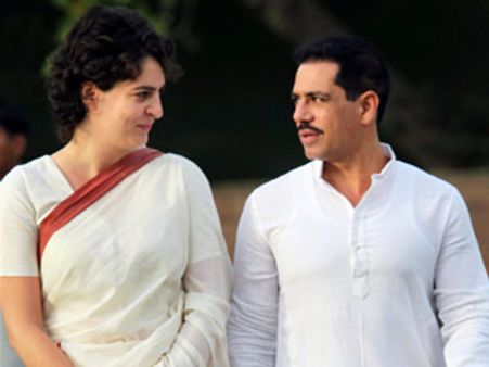 વાઢેરાની ક્લીન ચિટના મુદ્દે ખેમકાને શક