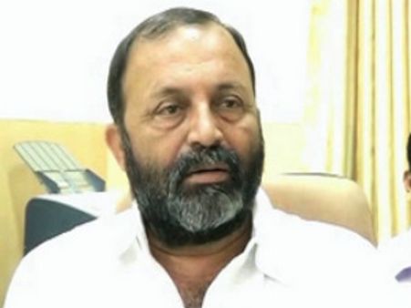 રાદડિયાની ઝાટકણી કાઢતી ગુજરાત હાઇકોર્ટ