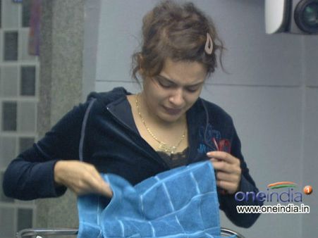 સપના અને આશિકા વચ્ચે ઝગડો